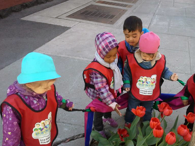 garderie enfant fleurs